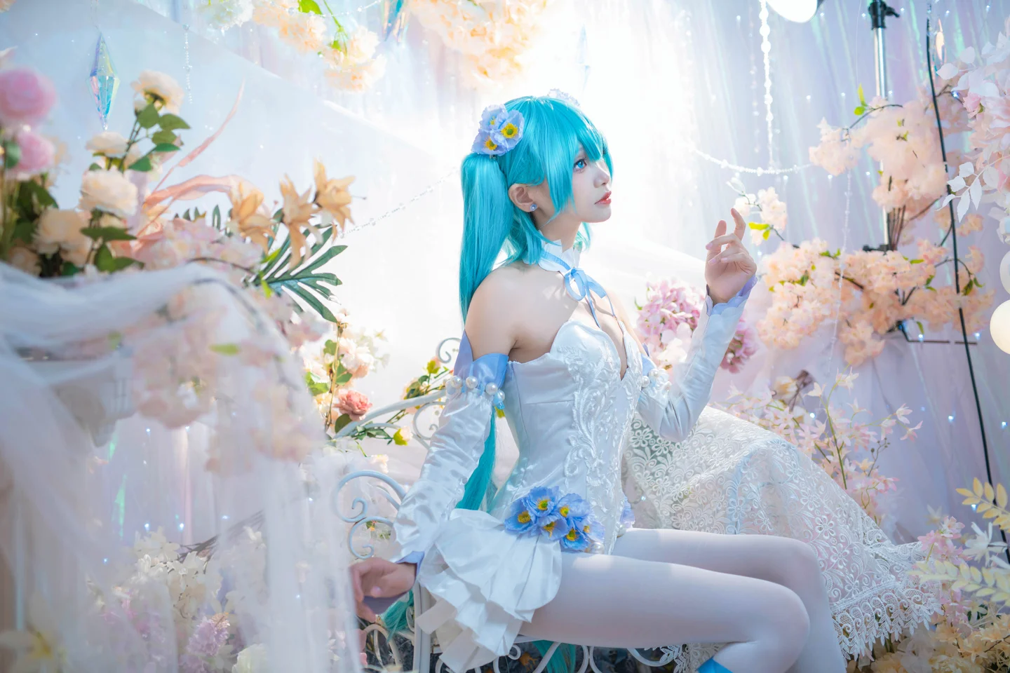 艾西Aiwest - 初音 粉蝶花 [42P] icoser.la (026).webp